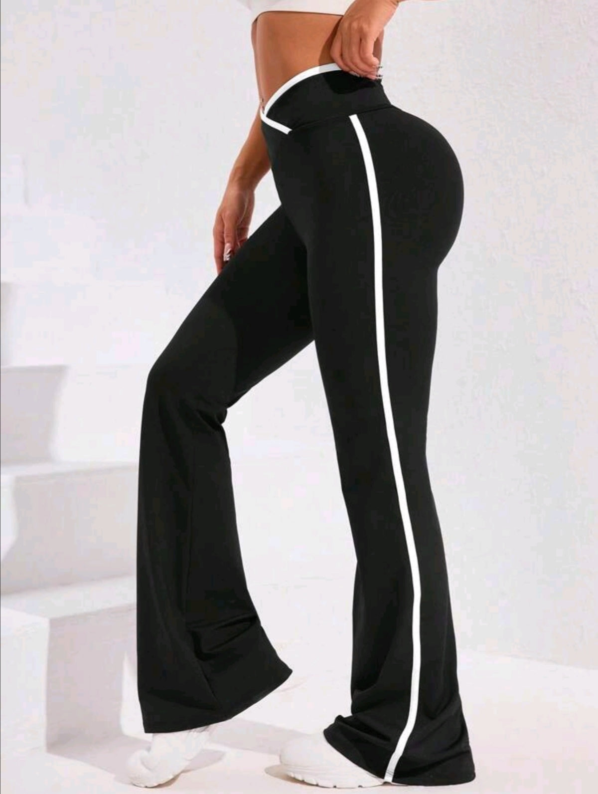 Flared leggings with white side lines imported diving fabric