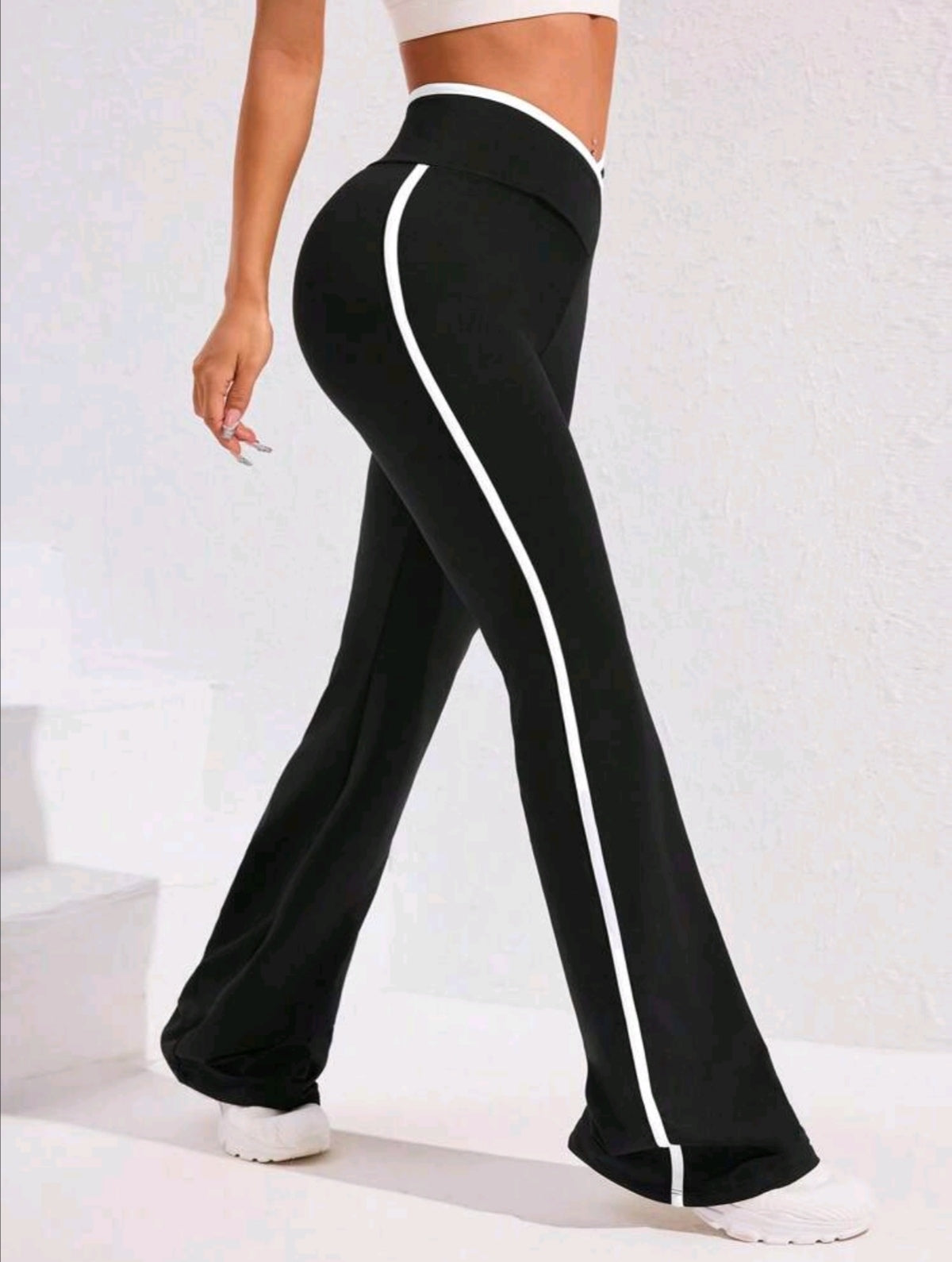 Flared leggings with white side lines imported diving fabric