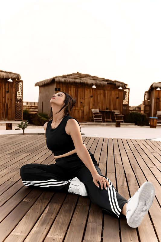 Wide leg pants with 3 white lines imported diving fabric