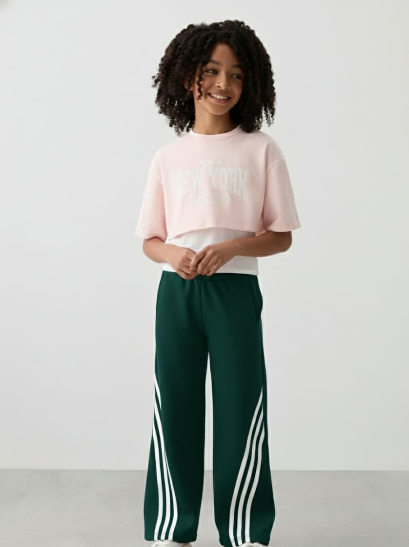 Three lines wide leg pants for teenagers